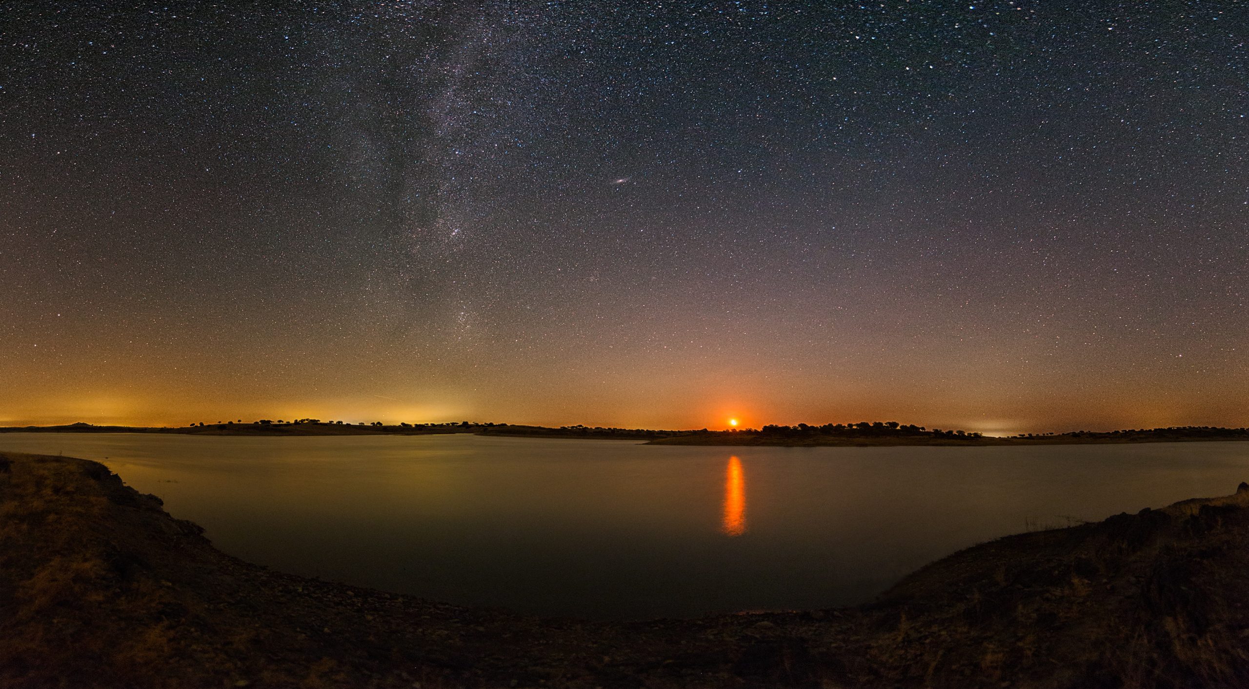 Astrophotography; Nightscapes Photography; Milky Way; e-eye; Extremadura; Alqueva Reservoir